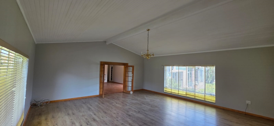 7 Bedroom Property for Sale in Potchefstroom Rural North West